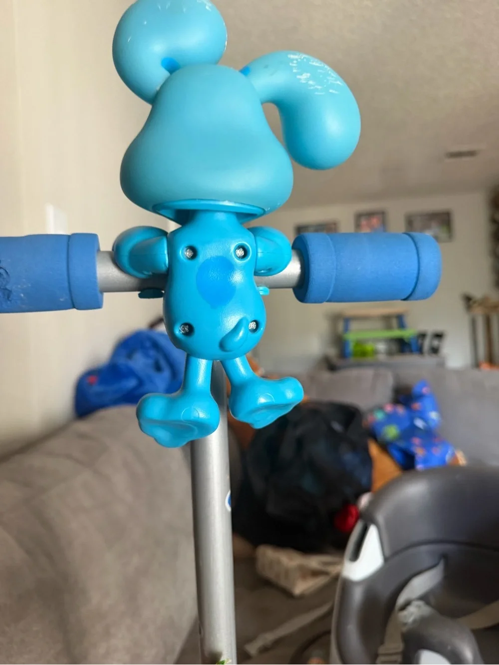 Blue’s Clues 3-Wheel Kids Scooter